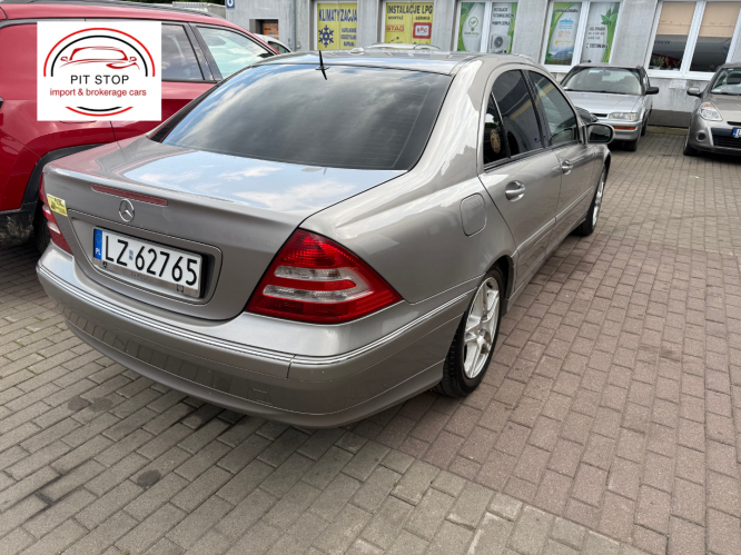 Import aut z ameryki kanady usa lublin dębica