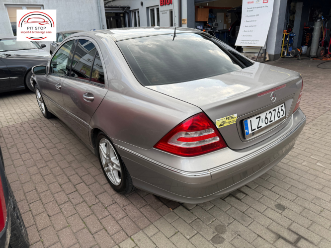 Sprowadzenie samochodów z usa kanady małopolskie